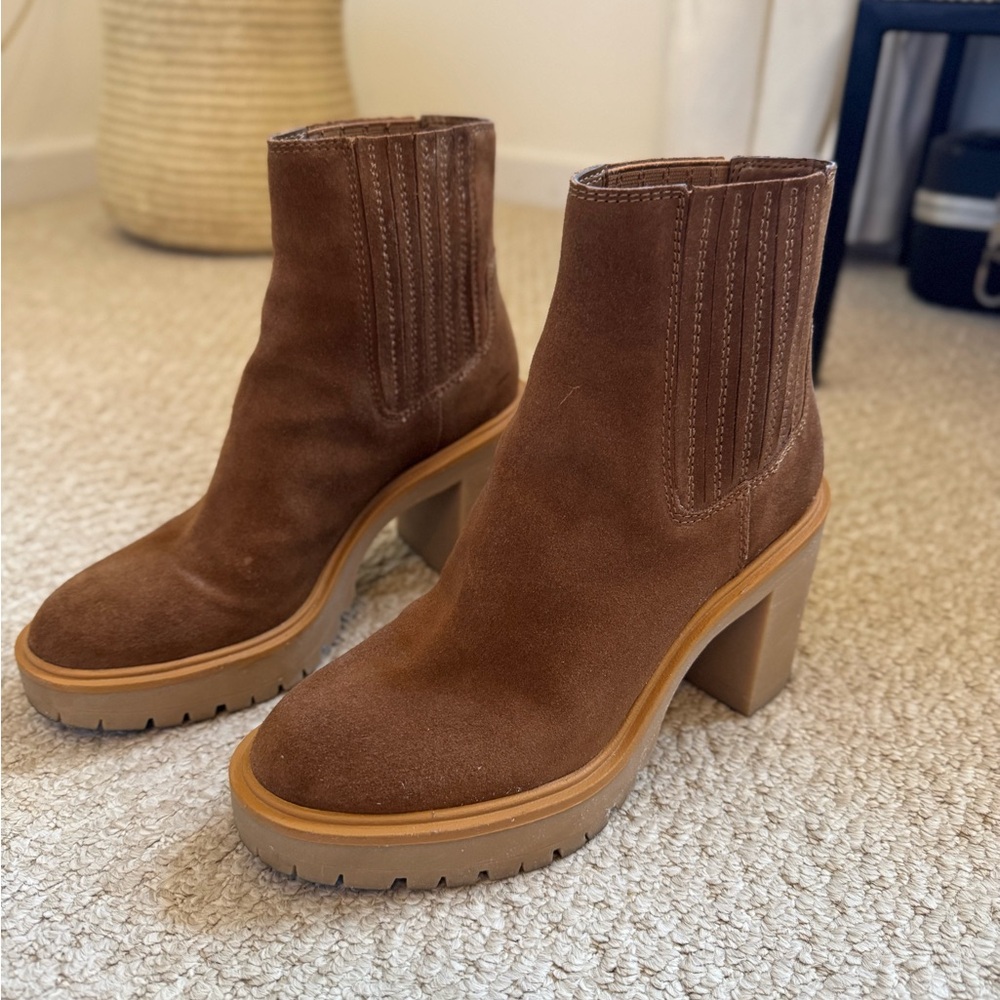 Dolce vita caster boots cognac size 8 women’s